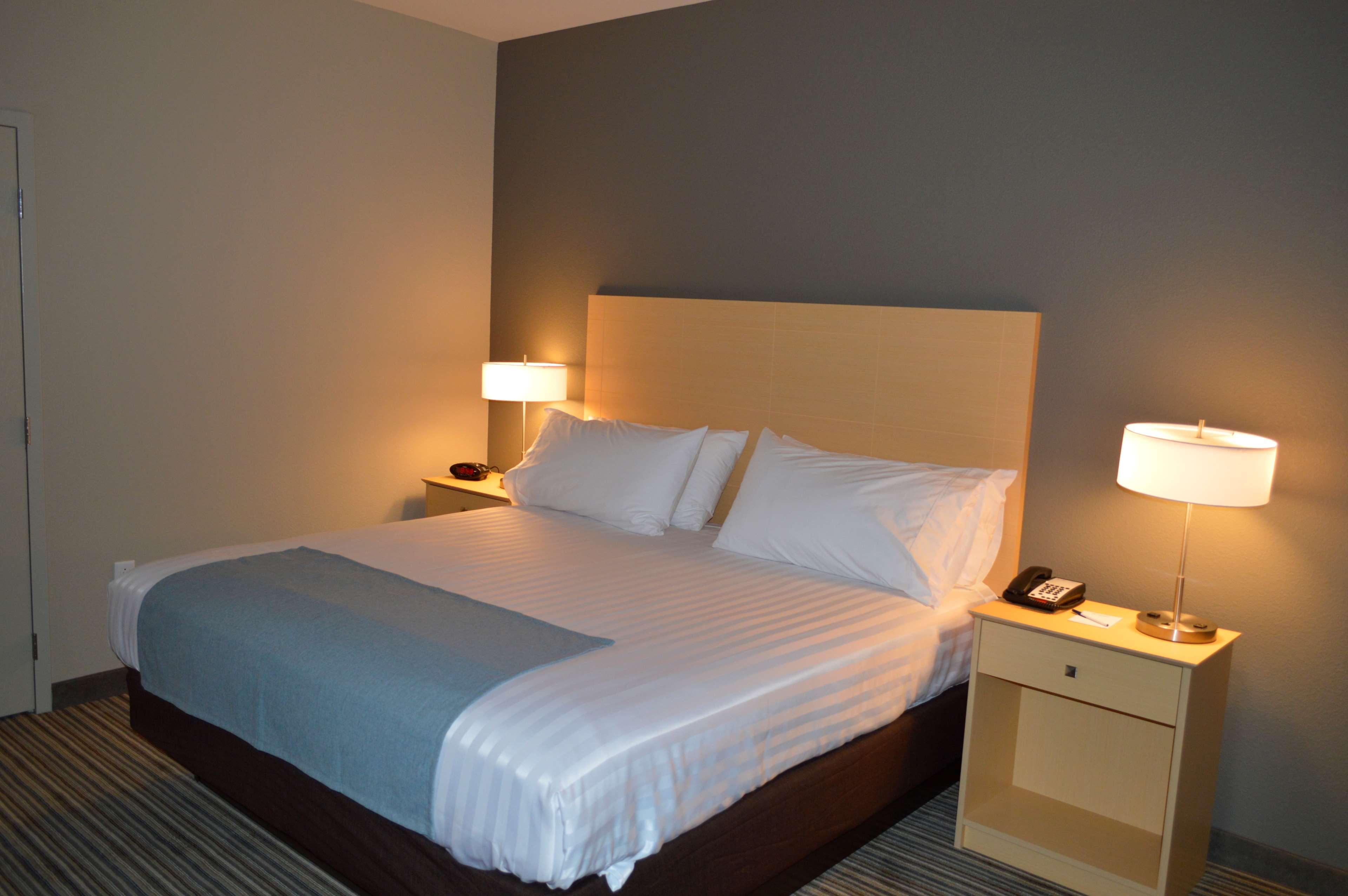 Best Western Plus Norman Extérieur photo