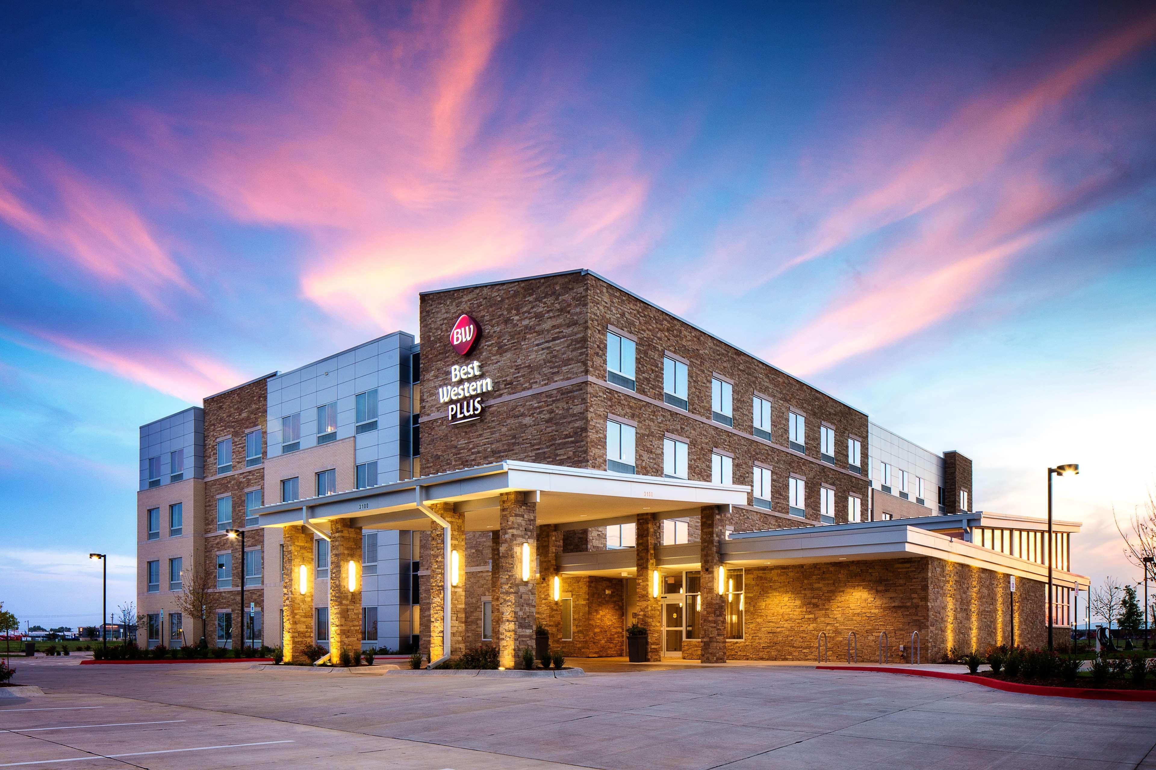 Best Western Plus Norman Extérieur photo